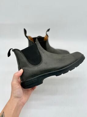Blundstone Rustic Black Leather Pull-On Ankle Chelsea Boots Women's Size 8.5